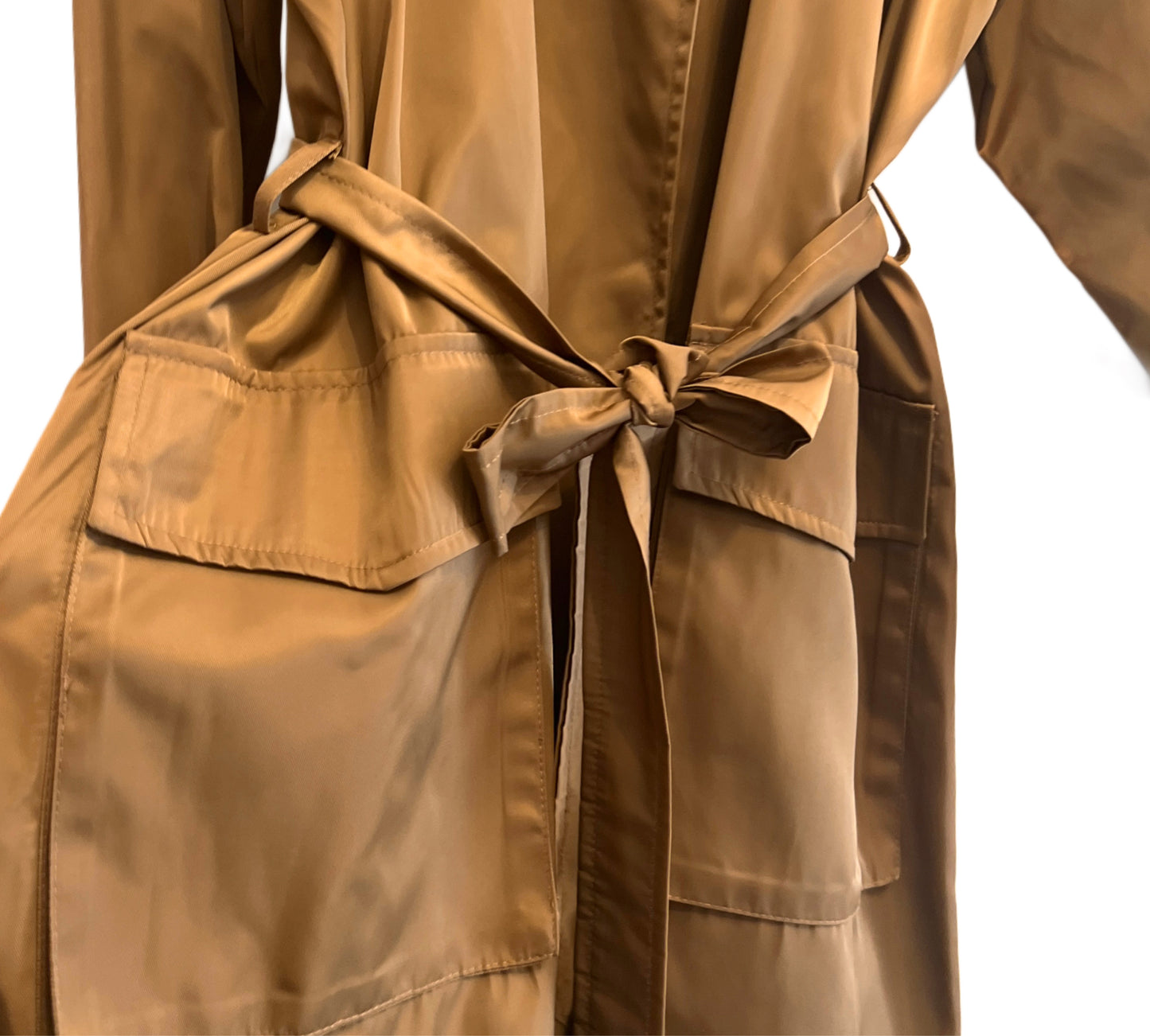 Rain coat bronze