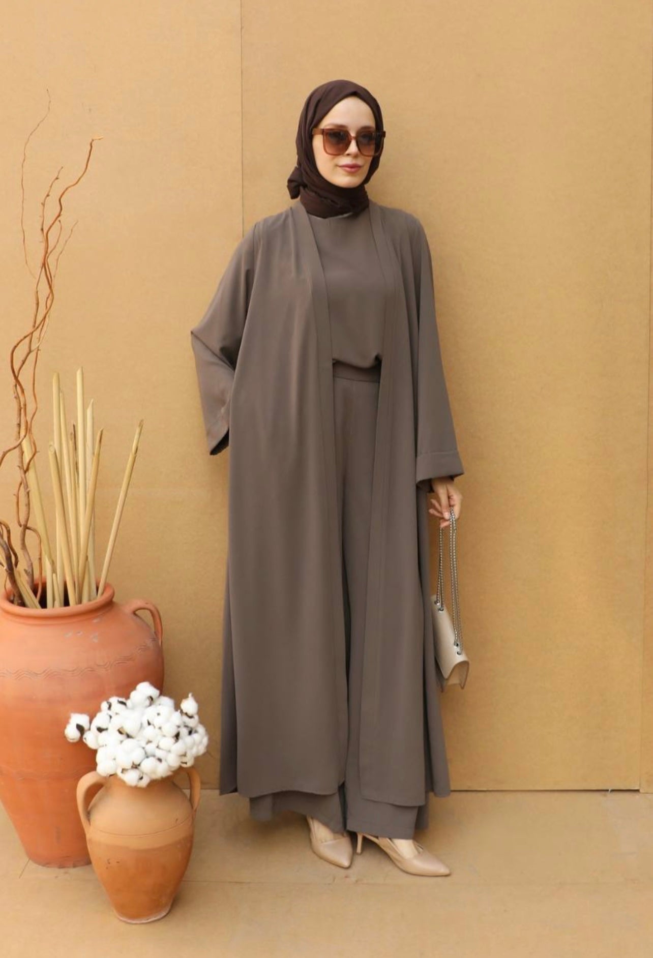 Abaya three piece Taupe