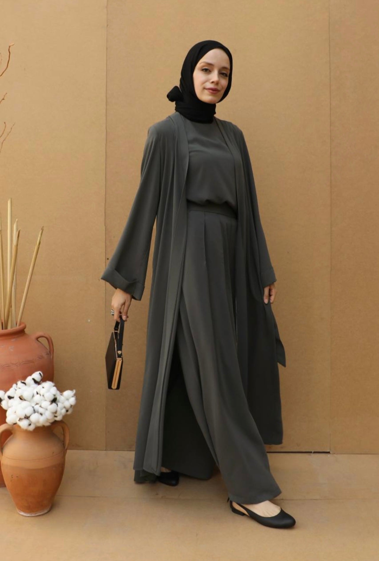 Abaya three piece anthracite
