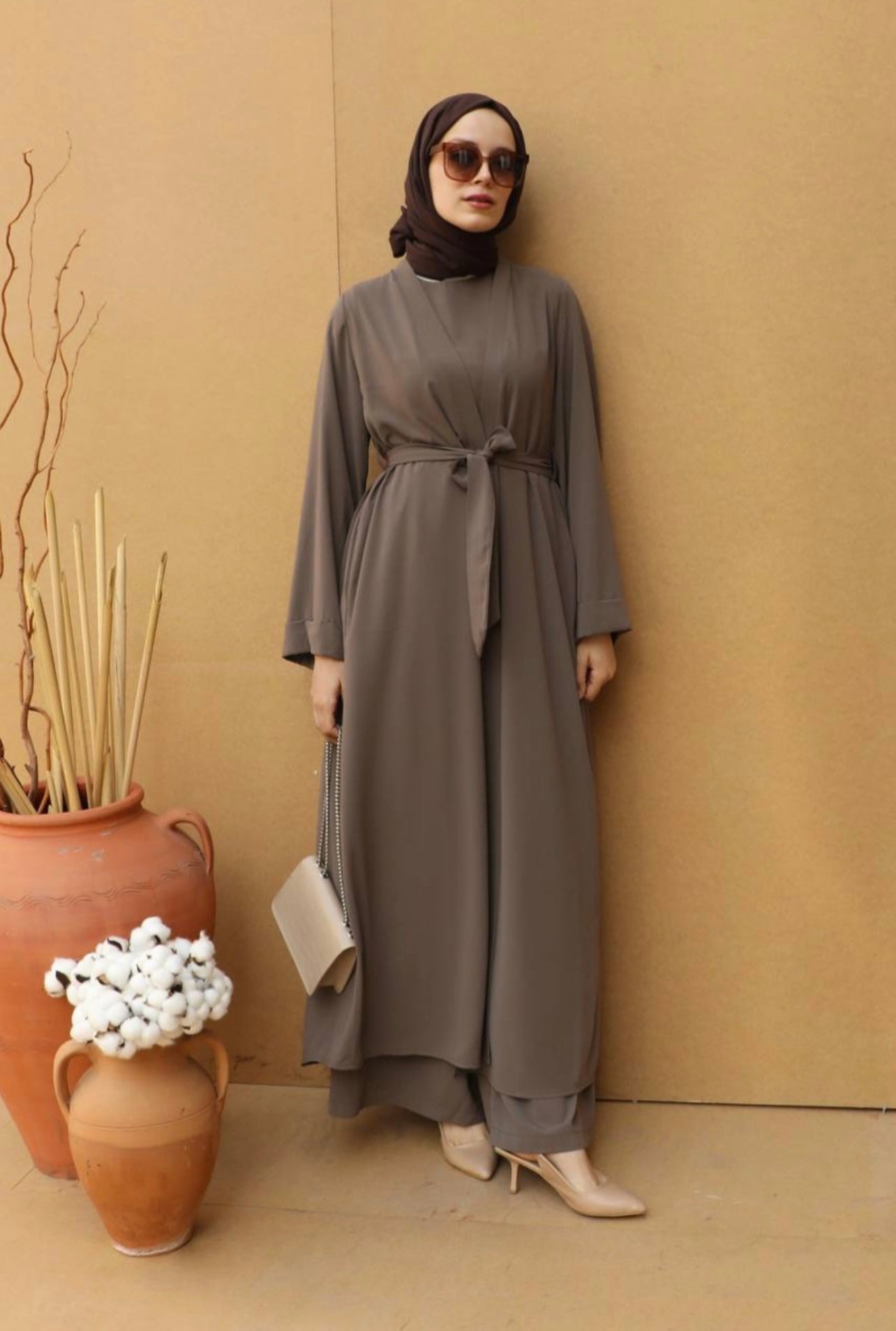 Abaya three piece Taupe