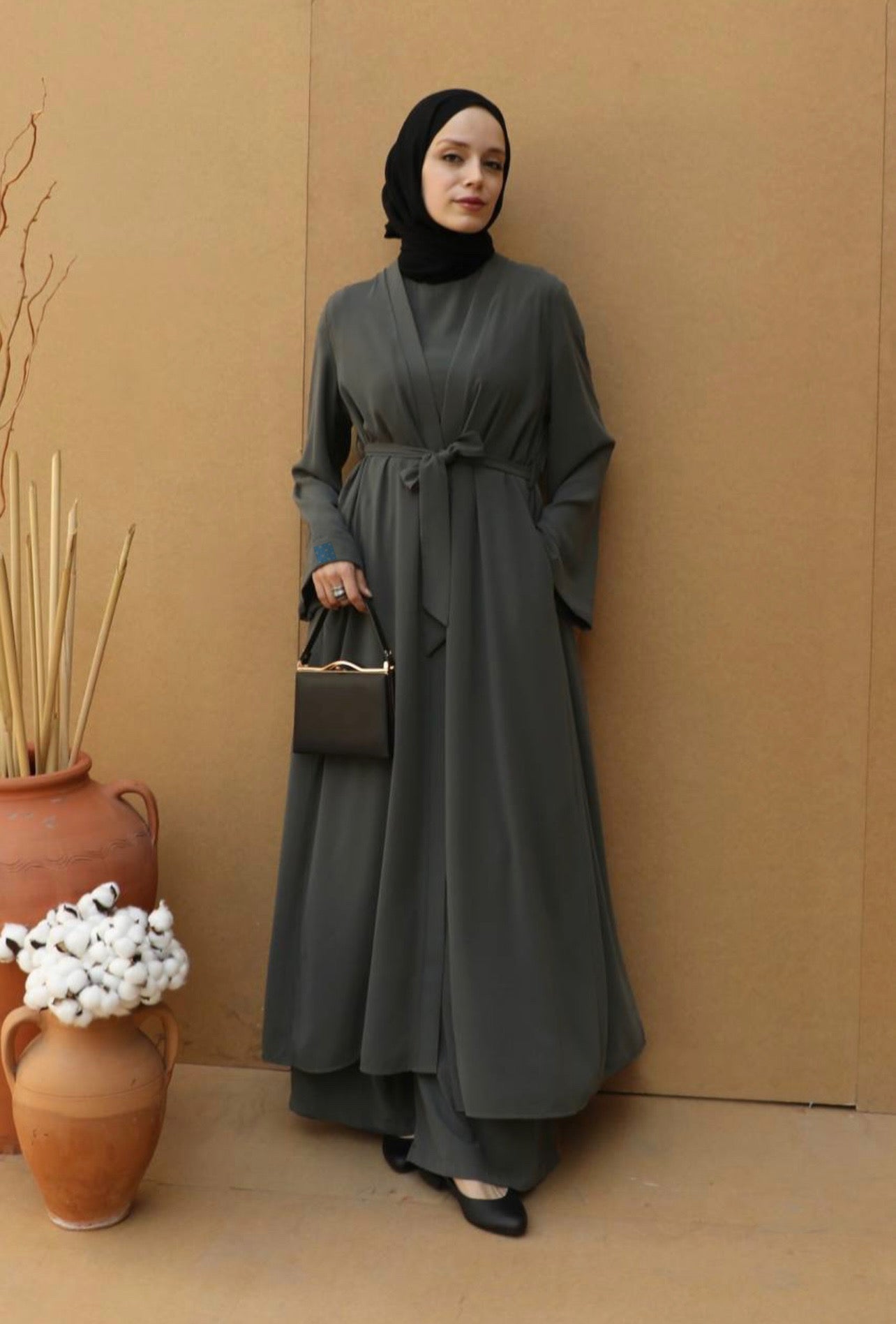 Abaya three piece anthracite