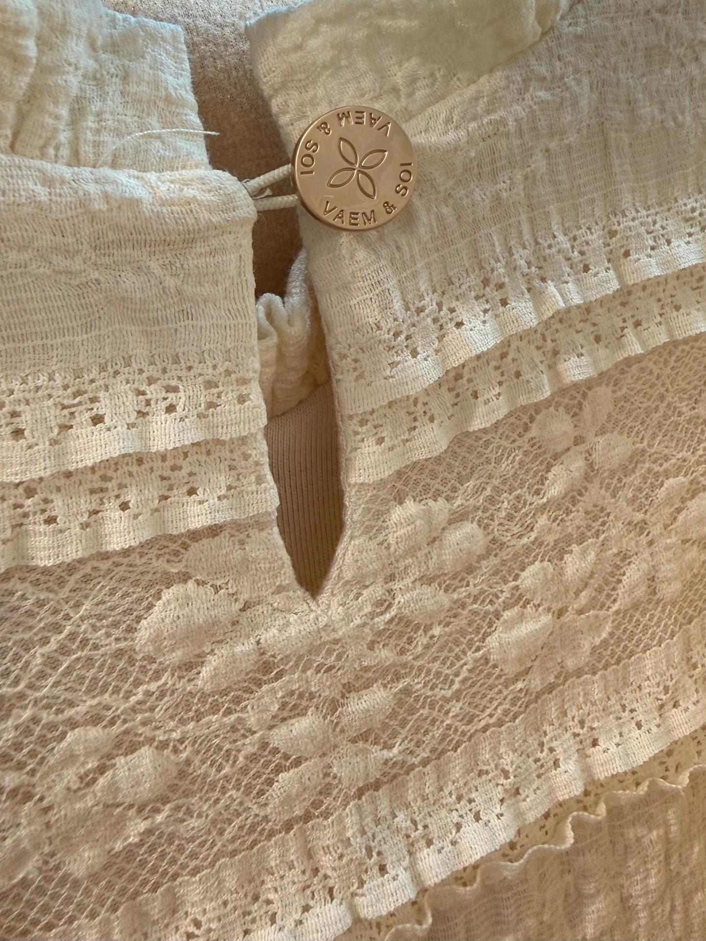Lace dress - ivory bloom