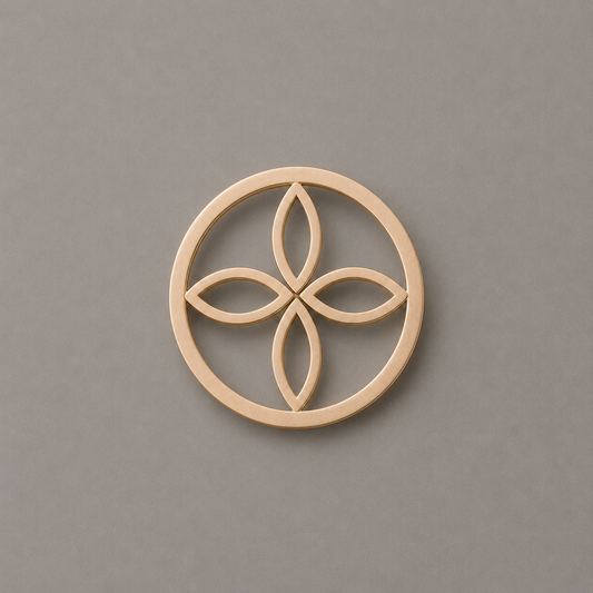 The emblem brooch - Matt gold
